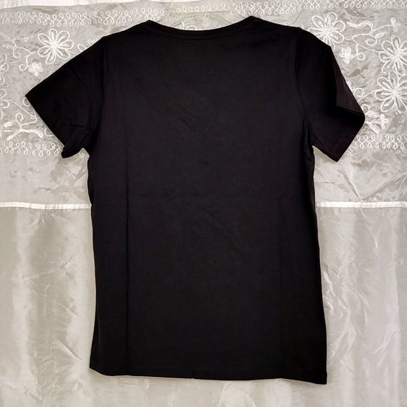 2/$25 NEW Black V-Neck Basic T-Shirt, 100% Cotton, Short Sleeves, Pockets! S/M - Picture 5 of 7